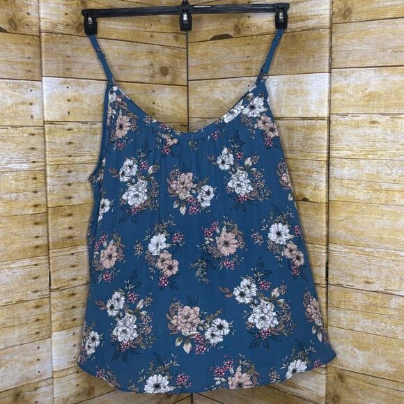 TORRID FLORAL PRINT BUTTON FRONT GEORGETTE SEMI-SHEER SWING TANK SIZE 6X - Picture 2 of 3